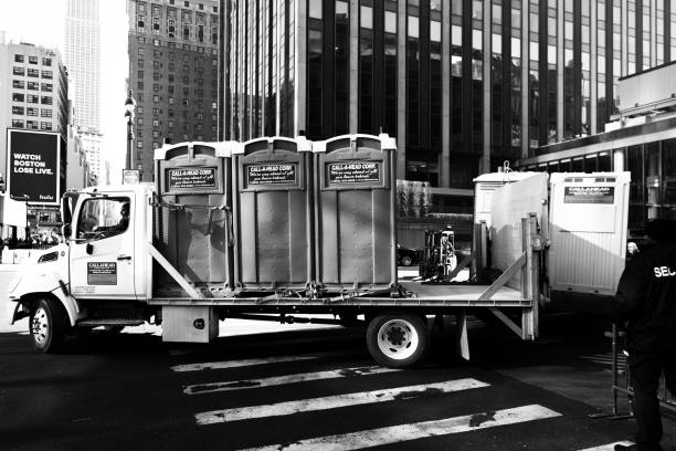 Best Porta potty rental near me  in Unt Vernon, MO